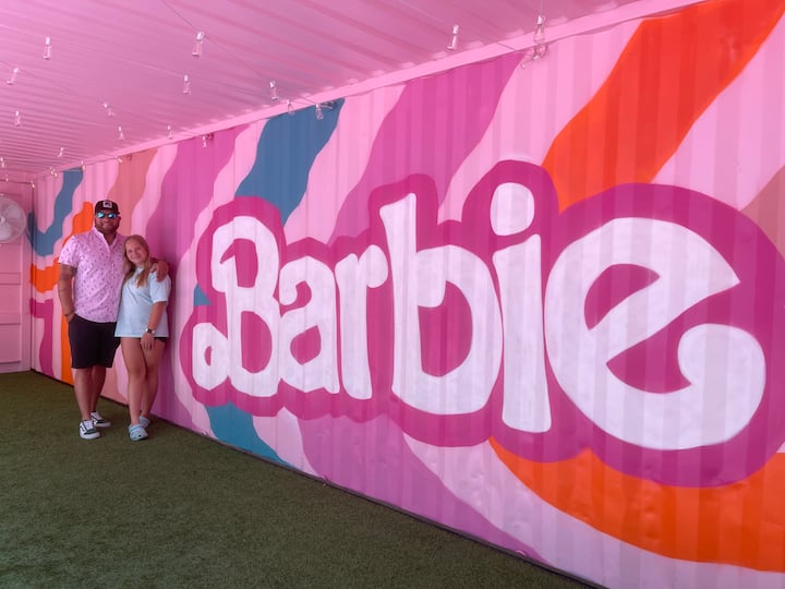 Malibu Barbie Cafe