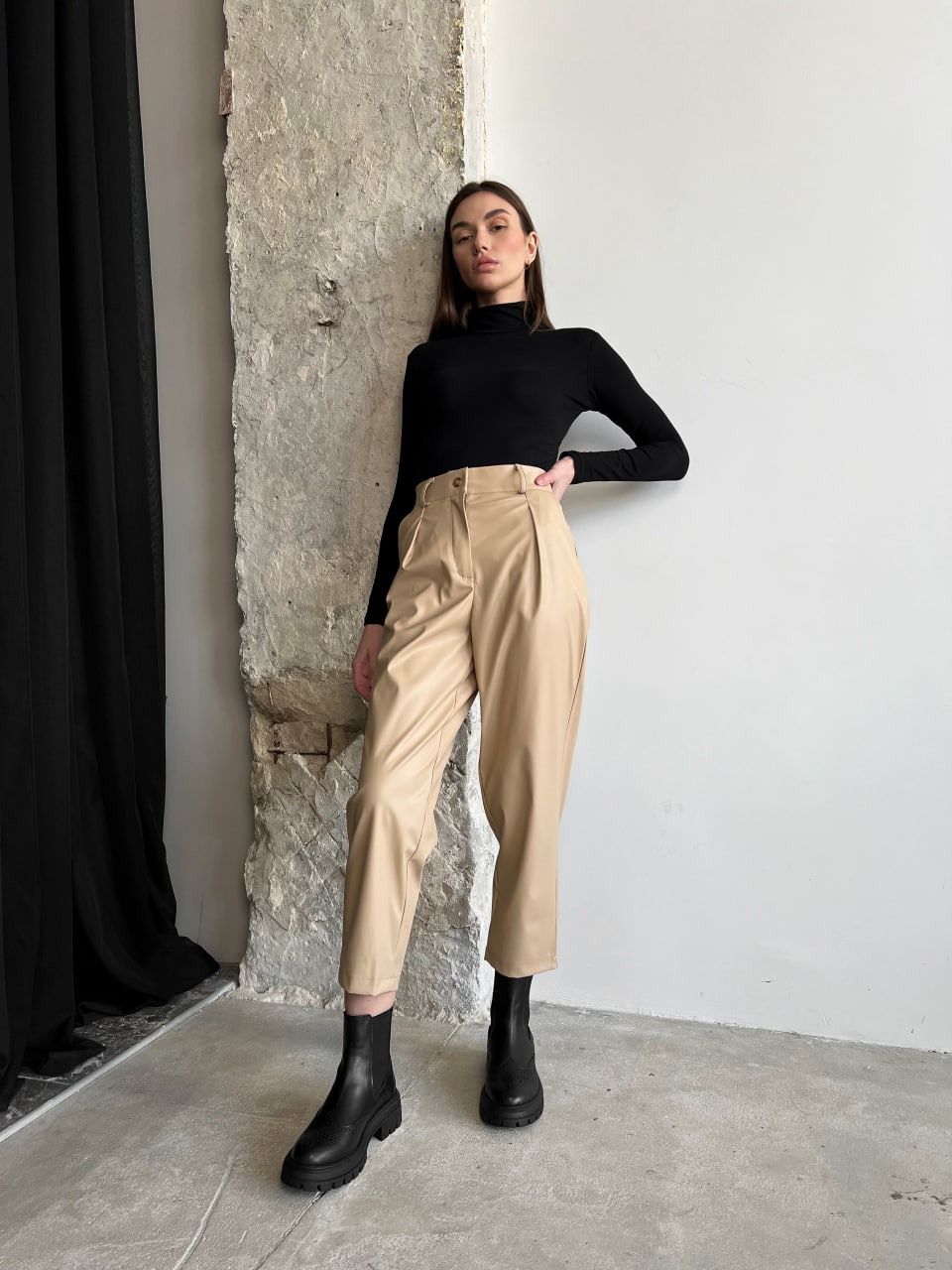 Шкіряні брюки Reload - Terra, бежеві