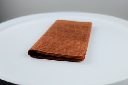 Портмоне чоловіче із натуральної шкіри з тисненням під крокодила коричневе SKILL