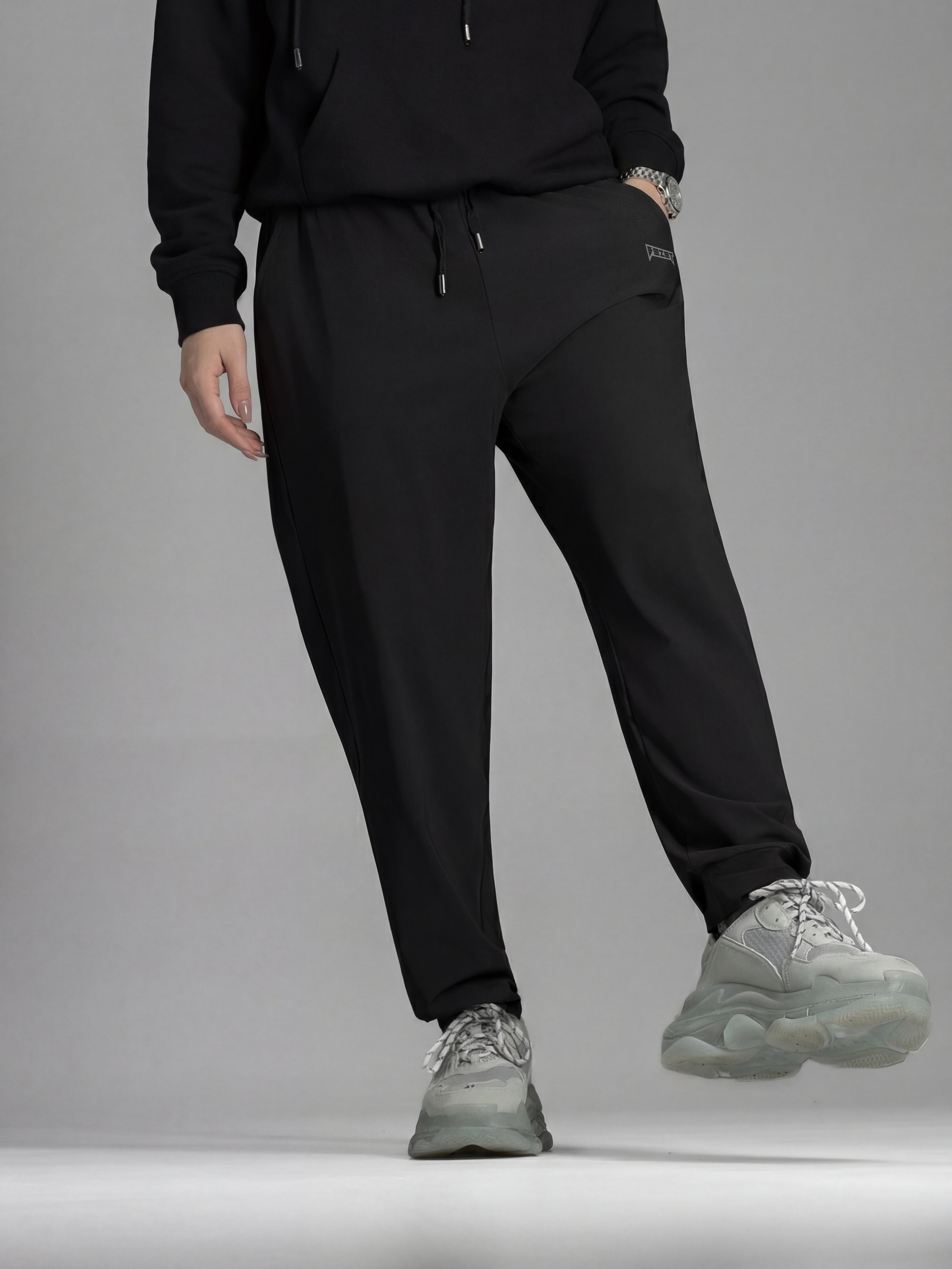 Штани жіночі джогери BEZET Raw чорний - Фото 4