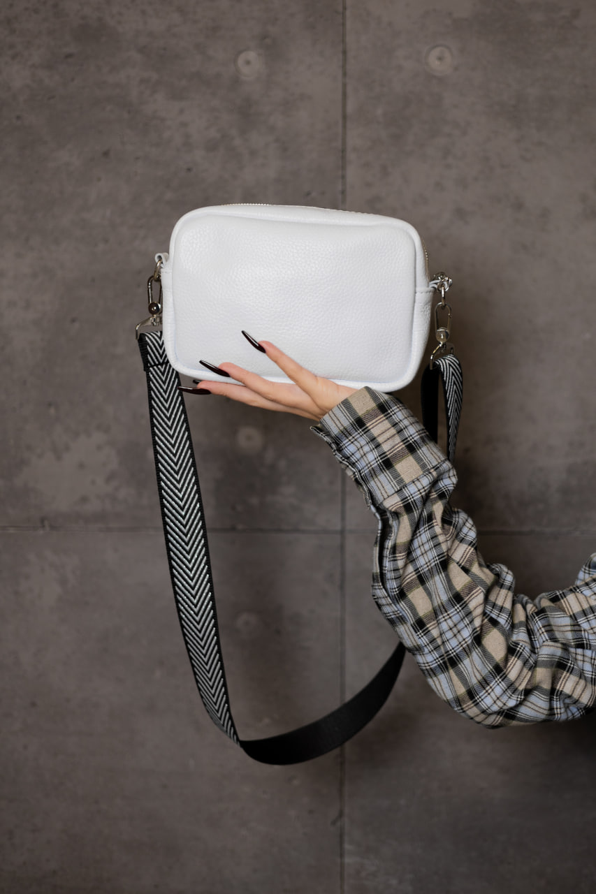 Жіноча сумка крос-боді з натуральної шкіри флотар SKILL біла