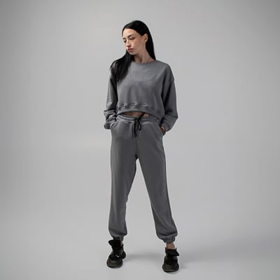 Женские спортивные костюмы