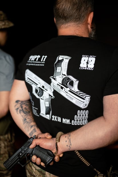 Футболка чорна базова "Форт 17" Bad Boy Company