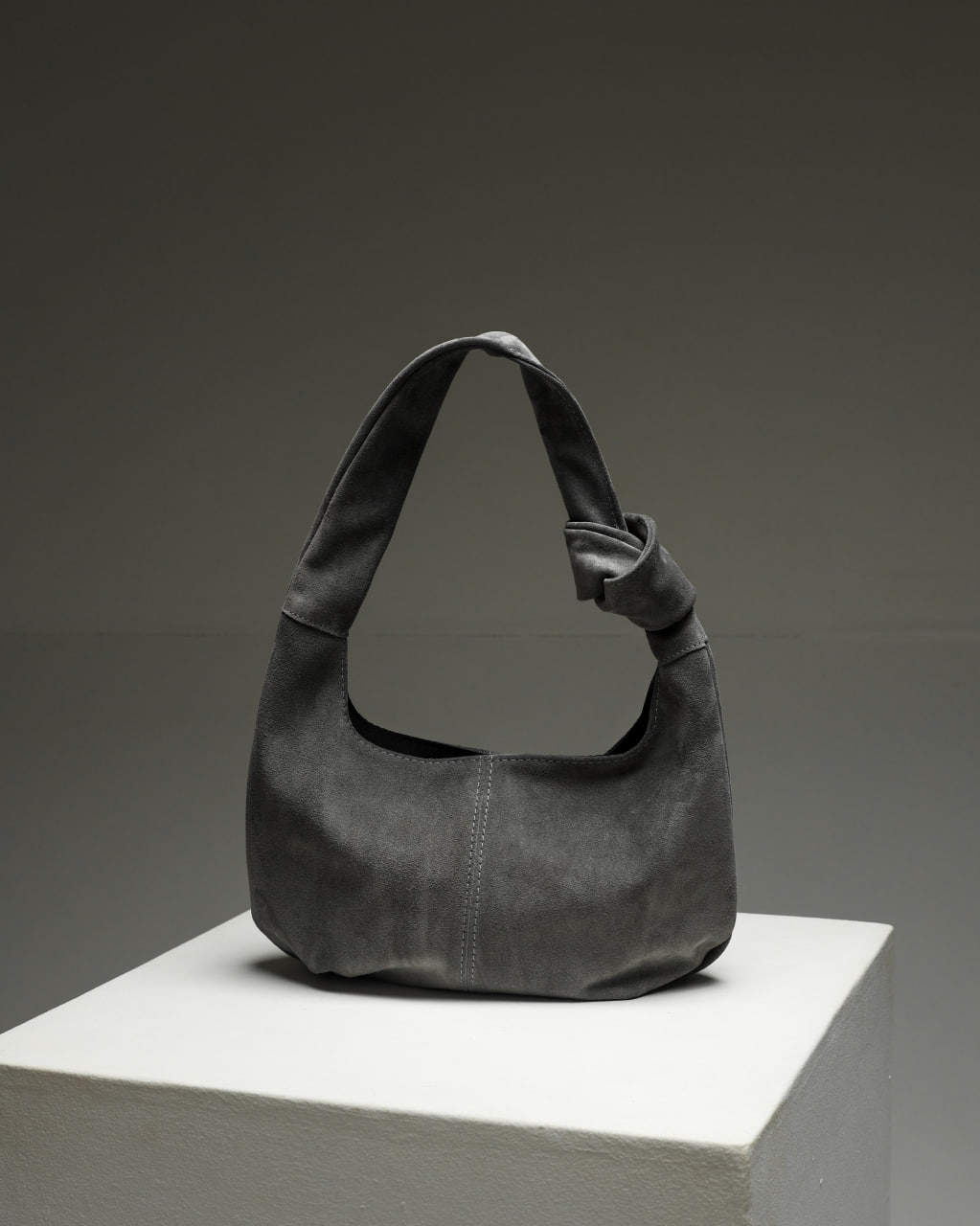 Сумка-хобо з натуральної замші SKILL сірий