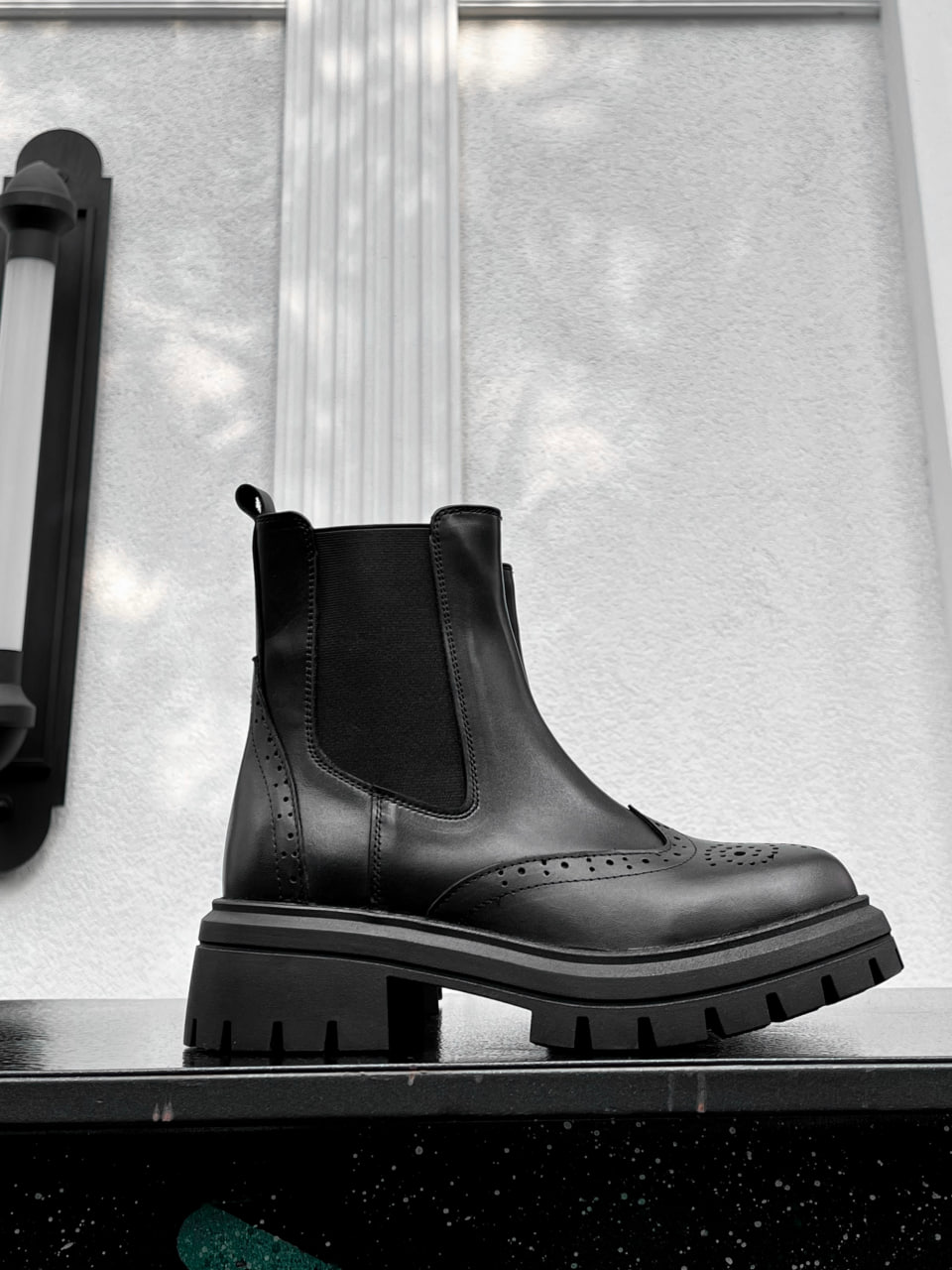 Ботинки женские Chelsi Mia - черный