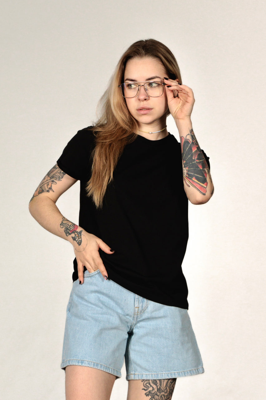 Футболка жіноча Reload - Base, чорний