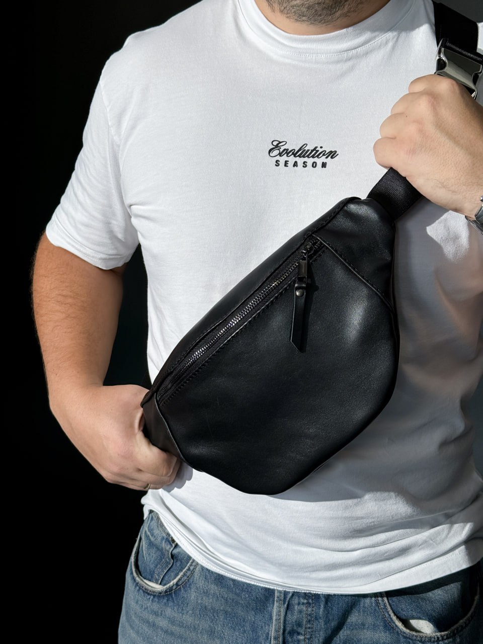 Сумка чоловіча SKILL бананка шкіряна чорна SKILL