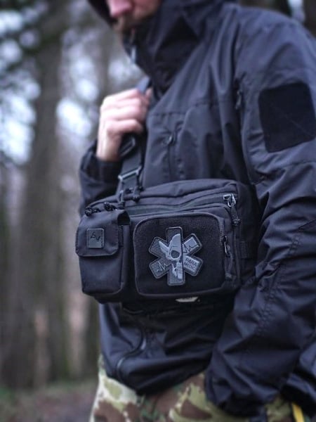 Сумка yніверсальна з кобурою в середині Forester 2.0 Чорна AVGear