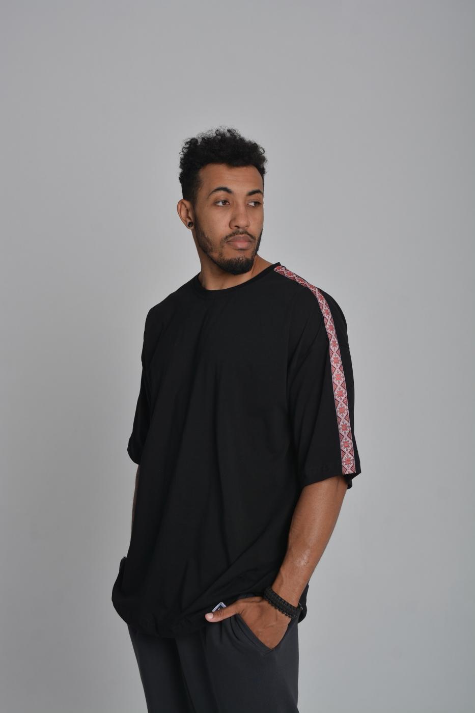 Футболка оверсайз с Украинским орнаментом чёрная Hi Mate