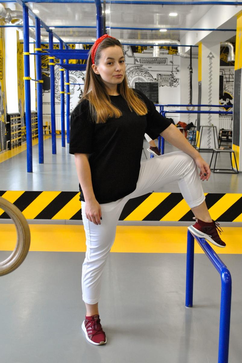 Футболка Oversize жіноча чорна Hi Mate