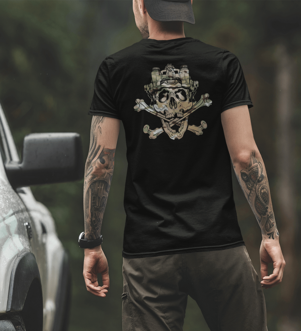 Футболка Веселий Роджер 01 чорна We feel