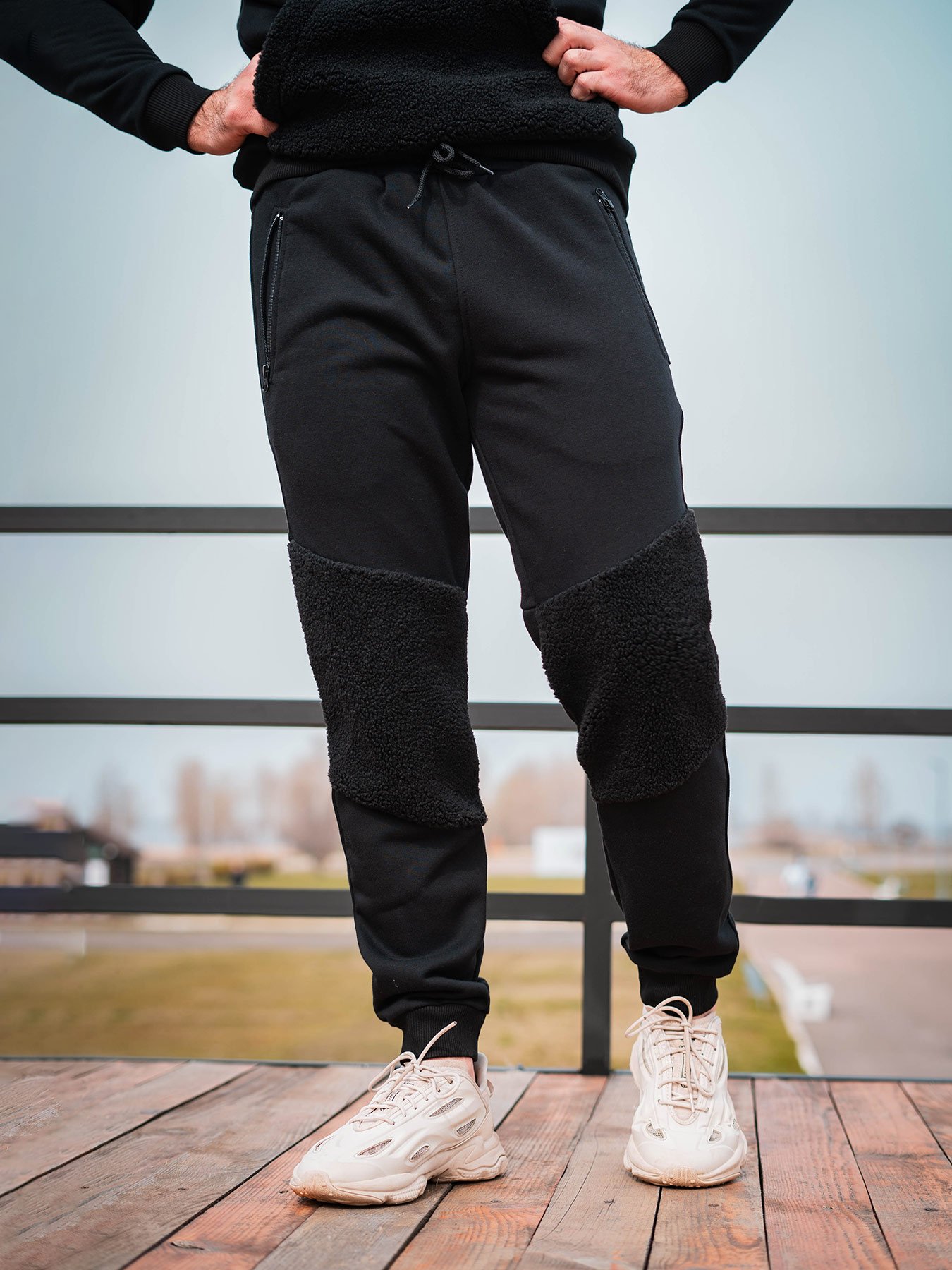 Штани спортивні оверсайз зі строчкою Custom Wear чорні