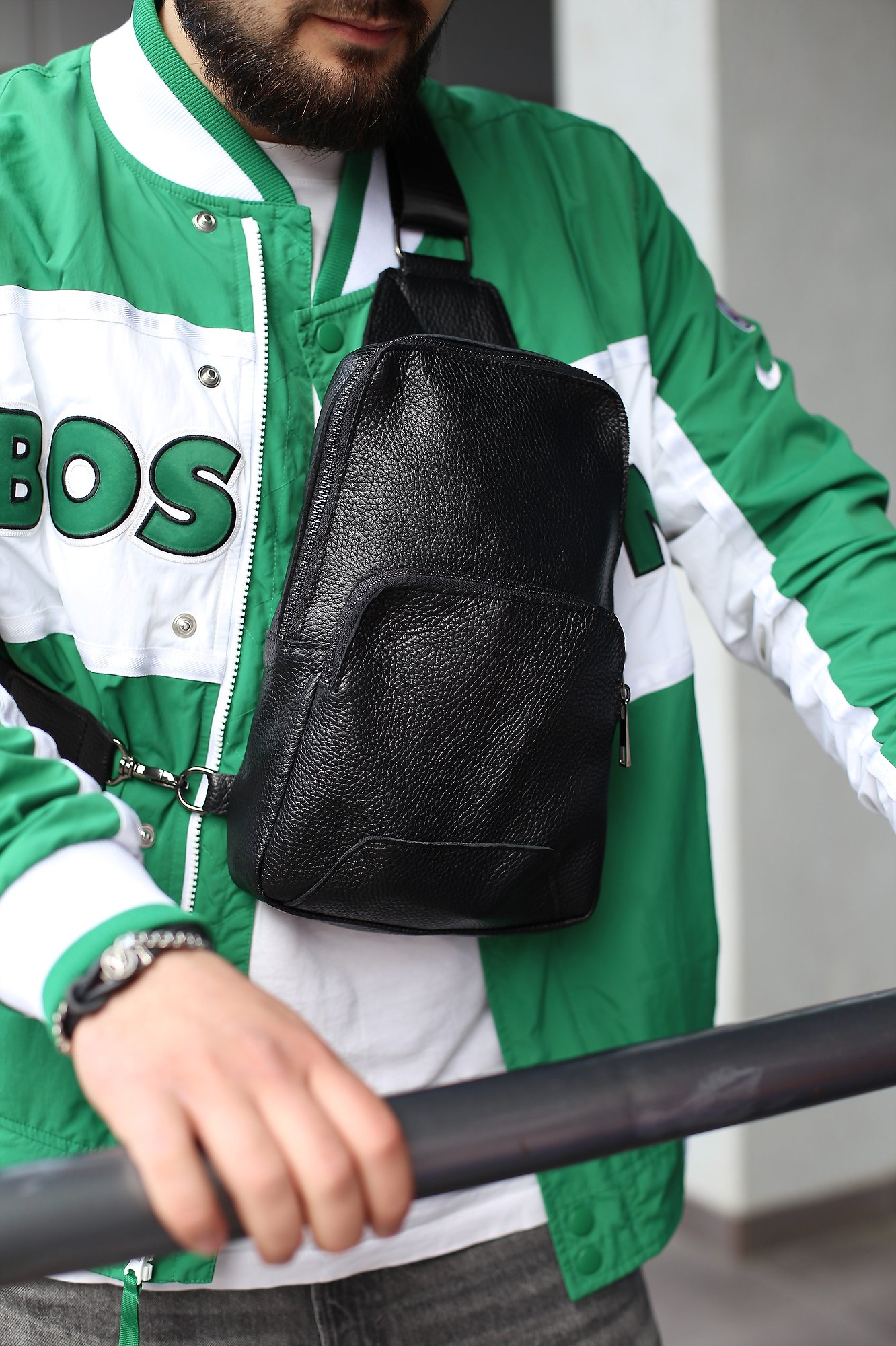 Сумка чоловіча SKILL слінг шкіряна чорна SKILL