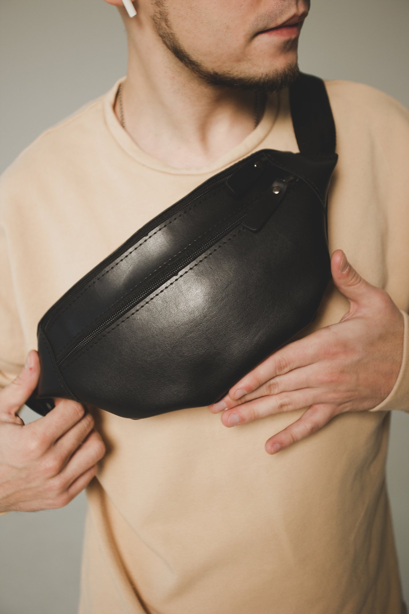 Сумка чоловіча бананка чорна SKILL