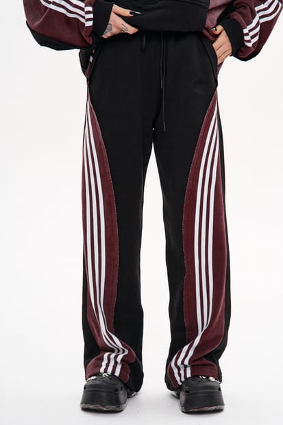 Спортивні штани NCTRNL прямого крою "Ретро" TURWEAR