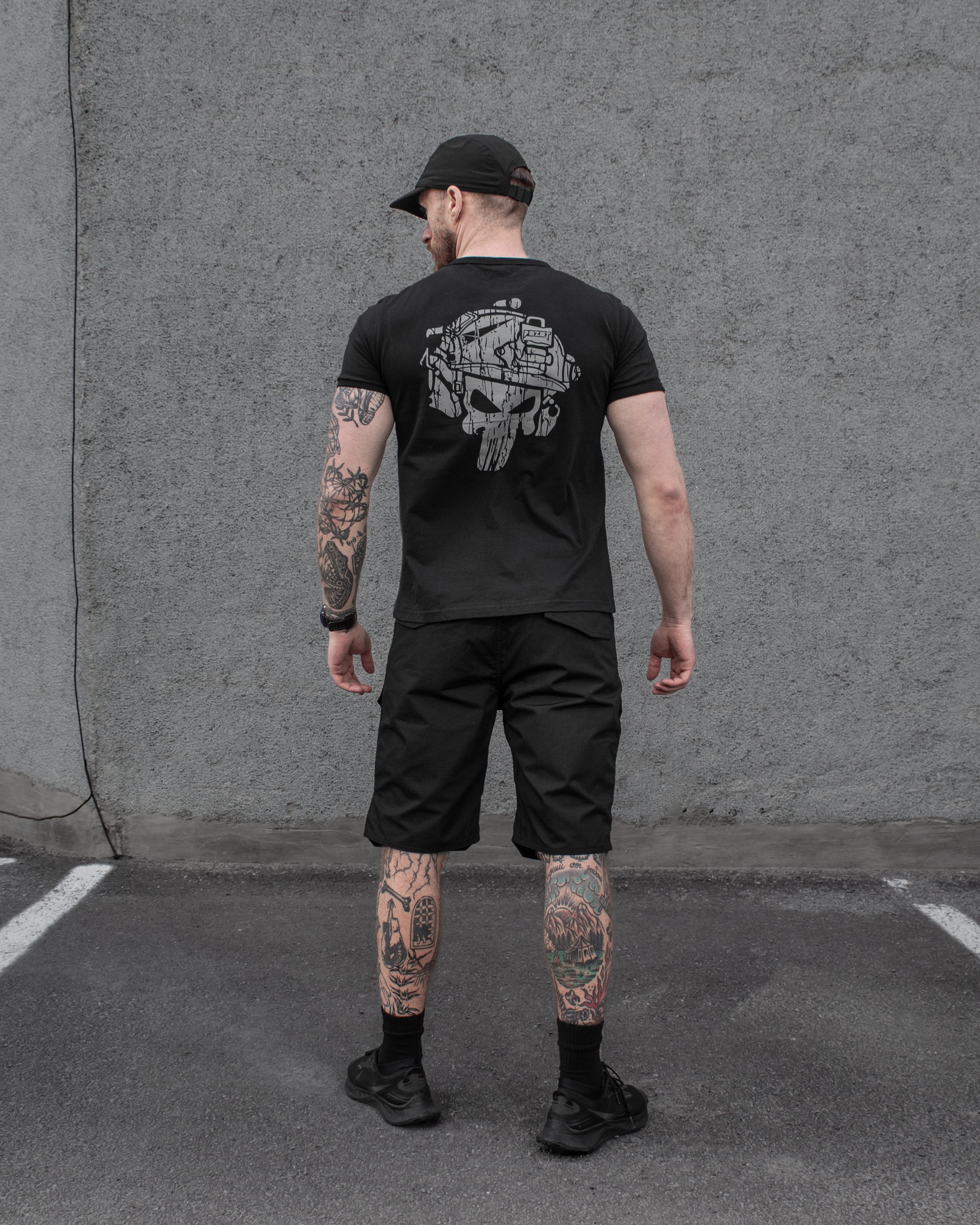 КОМПЛЕКТ (ФУТБОЛКА BEZET SOLDIER ЧОРНИЙ, БЕЙСБОЛКА ТАКТИЧНА BEZET ADVENTURE ЧОРНИЙ, ШОРТИ КАРГО ТАКТИЧНІ BEZET MILITARY ЧОРНИЙ) - Фото 3