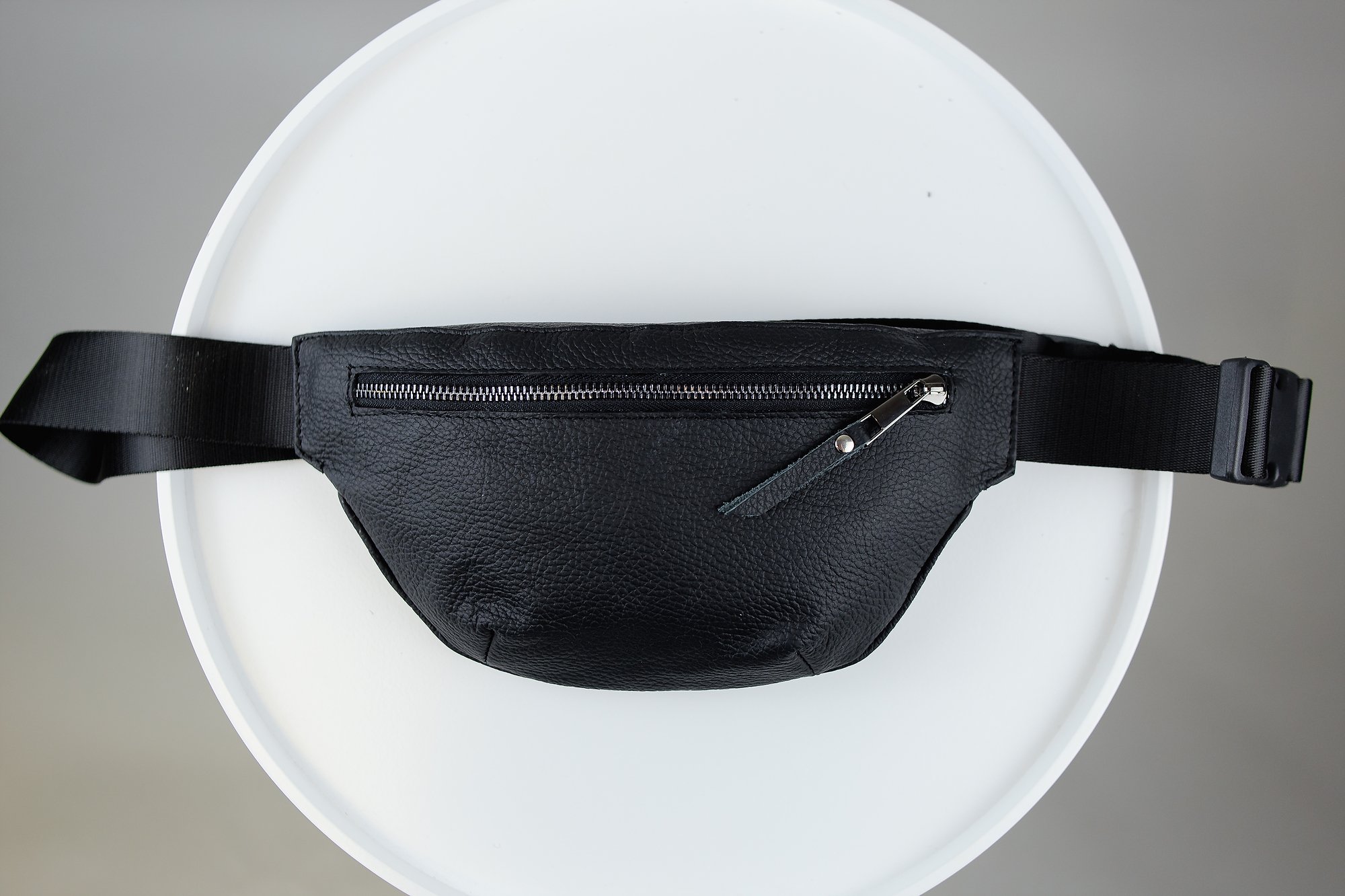 Сумка чоловіча SKILL бананка шкіряна чорна SKILL