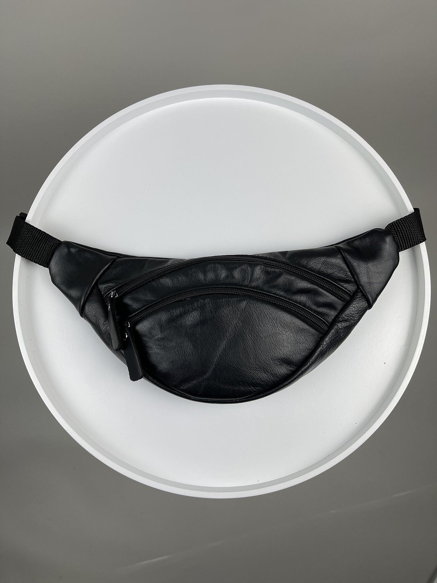 Сумка мужская бананка из натуральной кожи черная SKILL