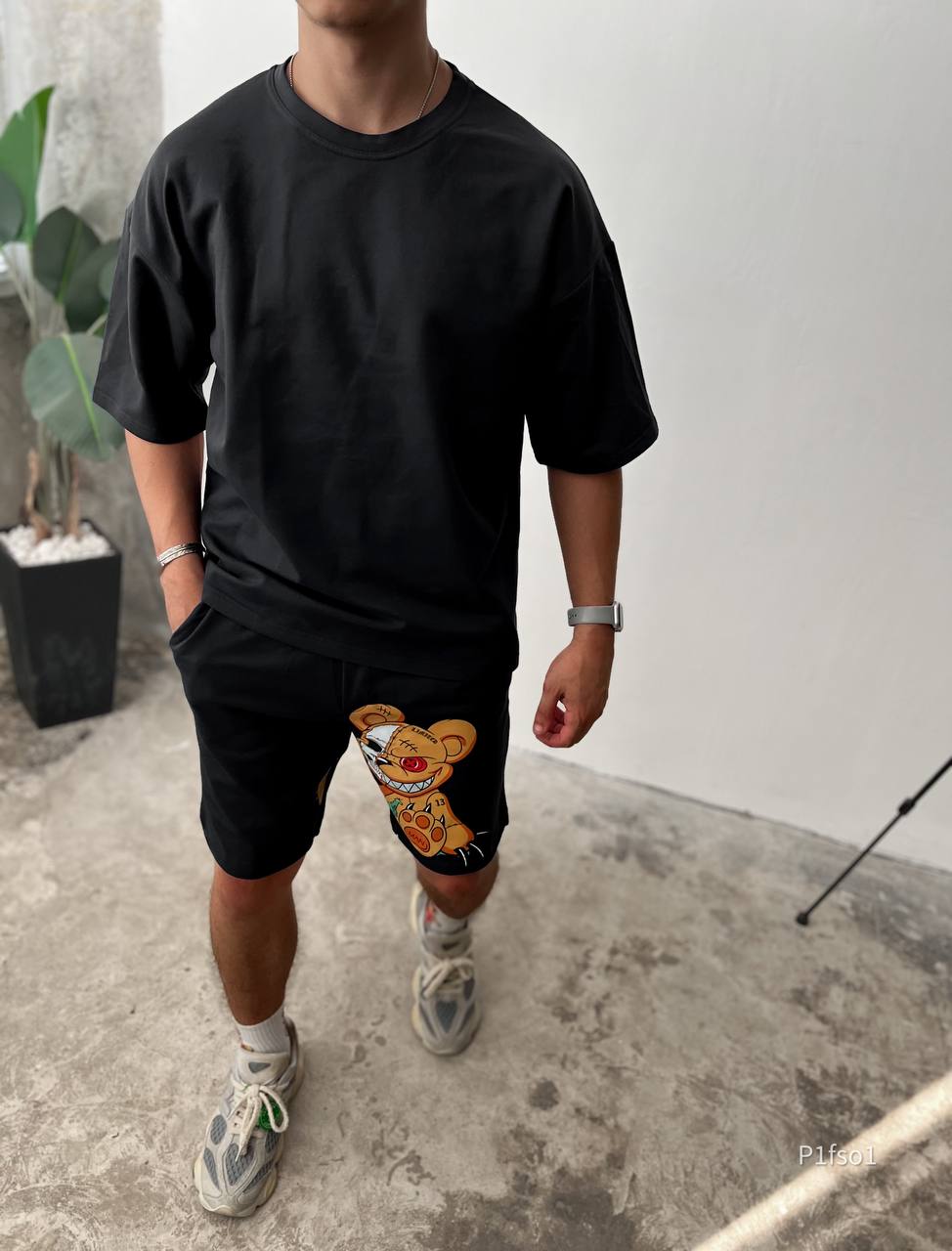 Костюм футболка та шорти angry gray black