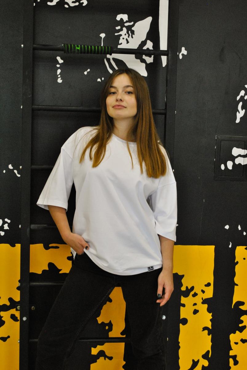 Футболка оверсайз жіноча біла Hi Mate