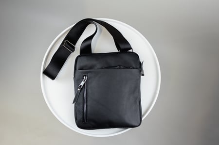 Сумка мужская SKILL через плечо кожаная черная