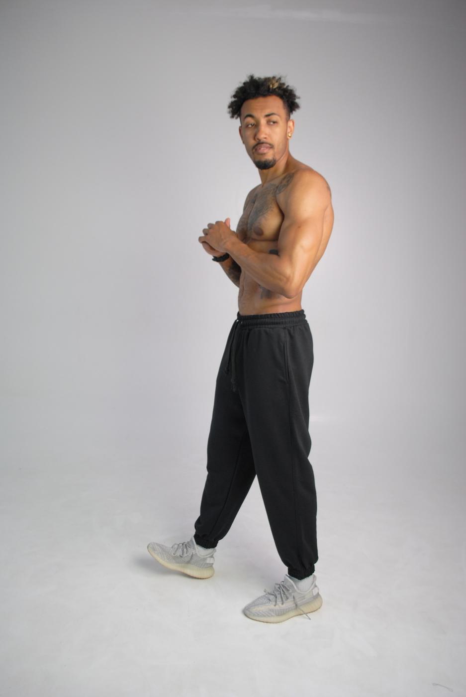 Спортивные штаны утеплённые чёрные Hi mate