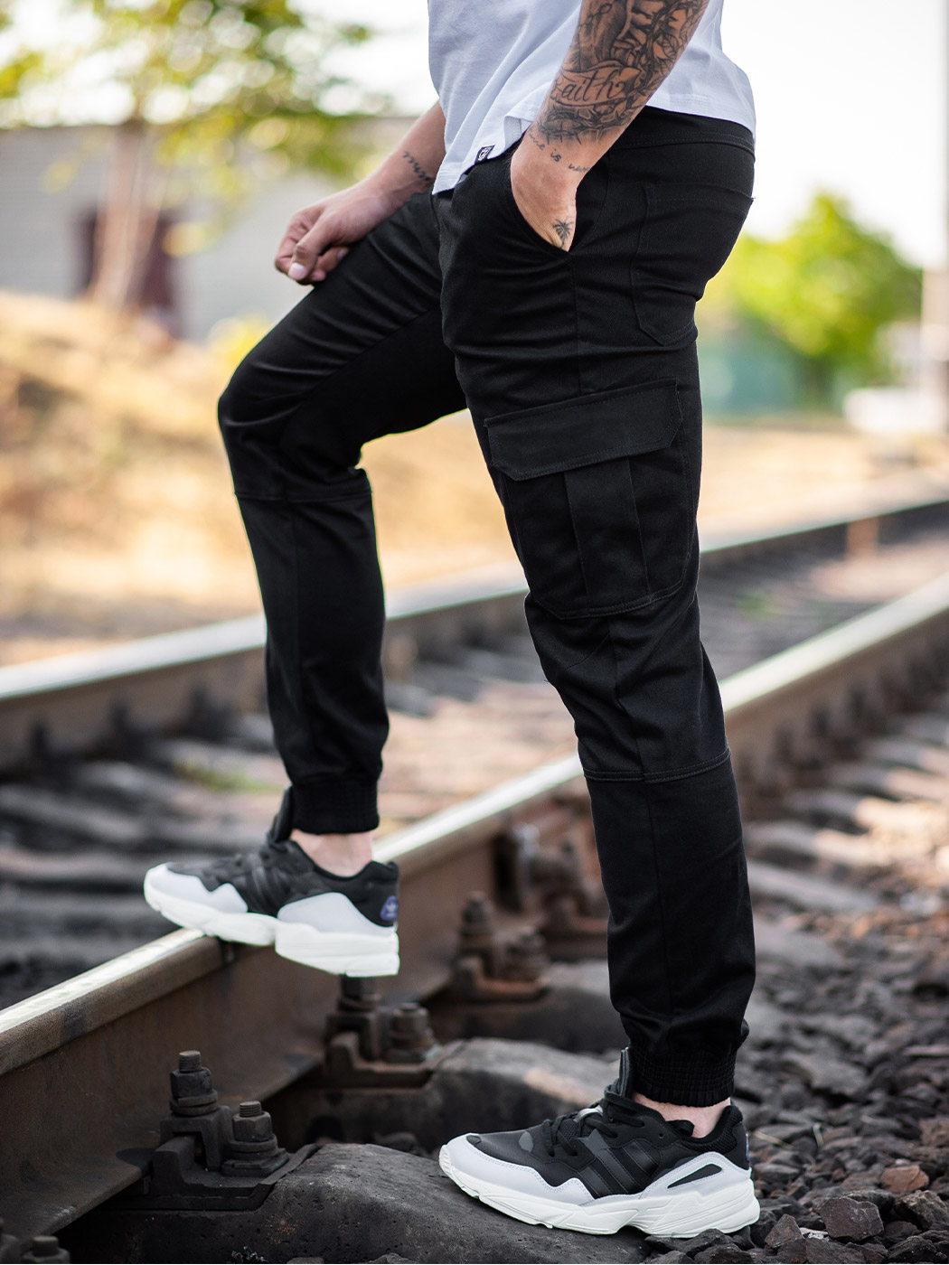 Брюки карго BEZET Basic черный