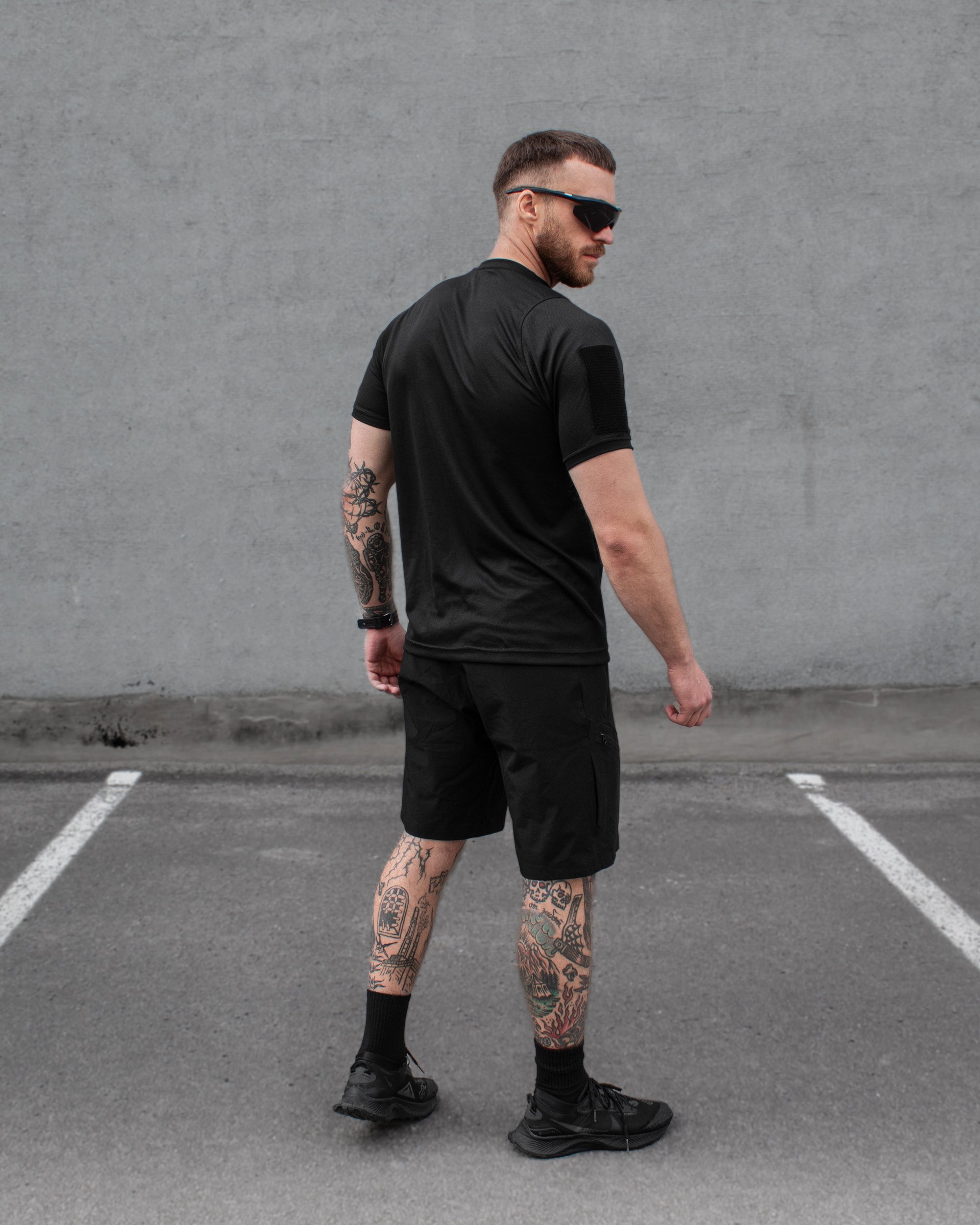 КОМПЛЕКТ (ШОРТИ КАРГО BEZET ADVENTURE ЧОРНИЙ,ФУТБОЛКА ШВИДКОСОХНУЧА ТАКТИЧНА BEZET ЧОРНИЙ) - Фото 4