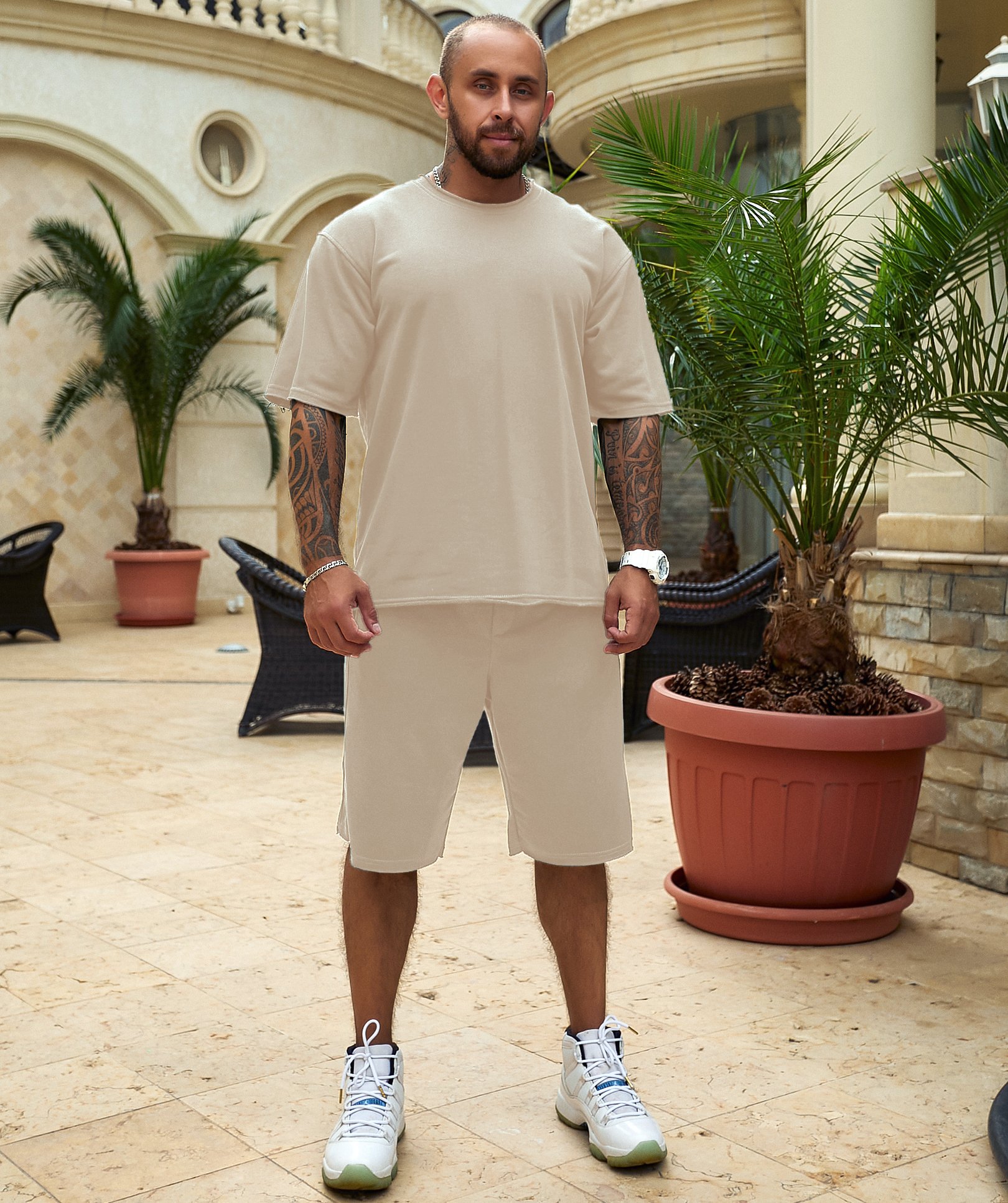 Костюм чоловічий (футболка+шорти) Молочний