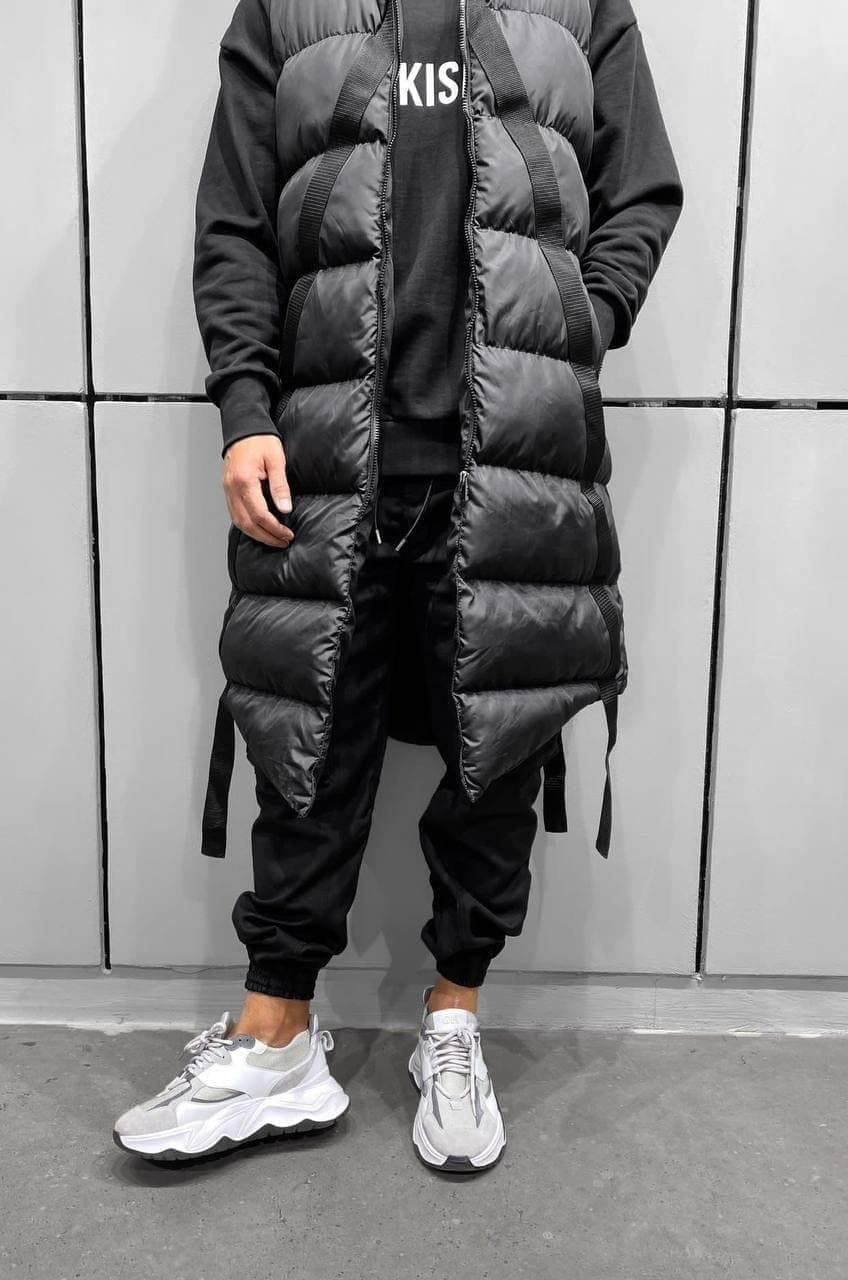 Жилетка зимнова подовжена чорна sold-0ut