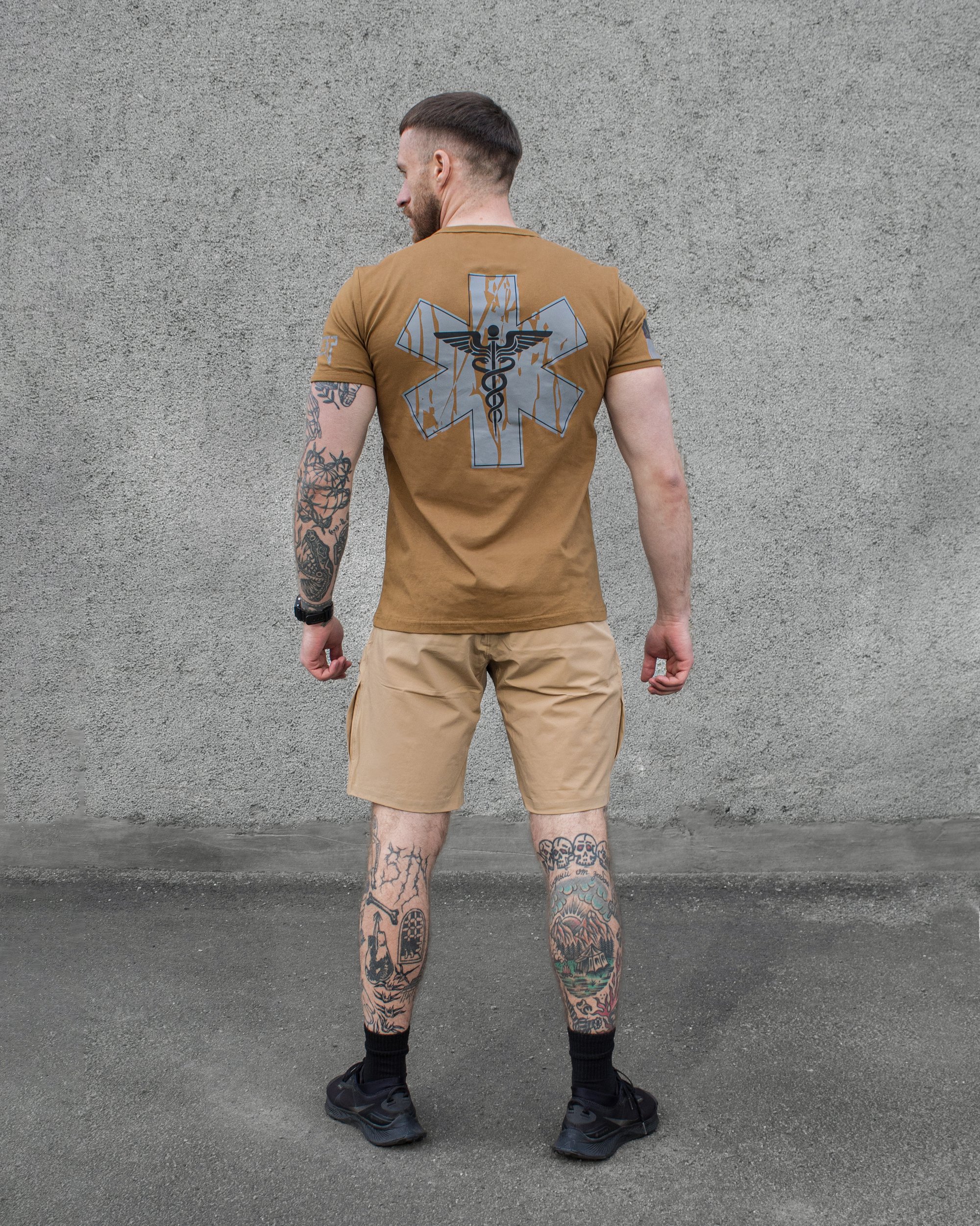 КОМПЛЕКТ (ФУТБОЛКА BEZET MEDIC КОЙОТ, ШОРТИ КАРГО ШВИДКОСОХНУЧІ BEZET ADVENTURE ПІСОЧНИЙ) - Фото 5