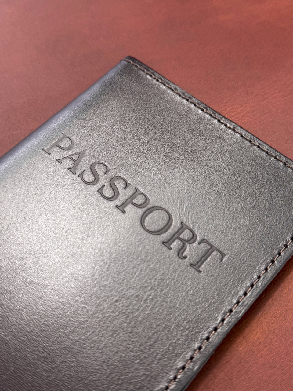 Обложка на паспорт из натуральной кожи гладкой коричневый SKILL