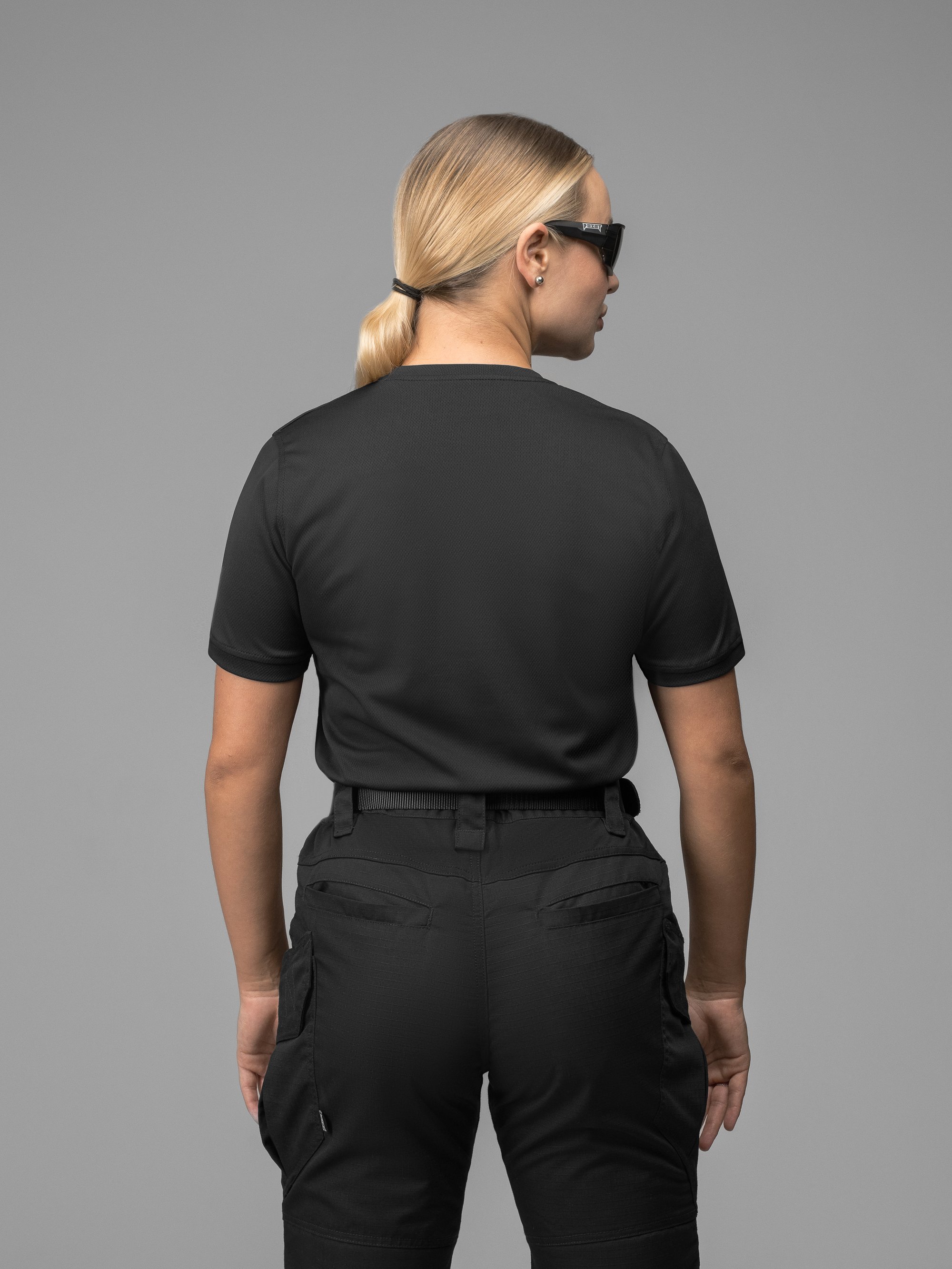 Футболка швидкосохнуча тактична жіноча BEZET Basic чорний - Фото 5