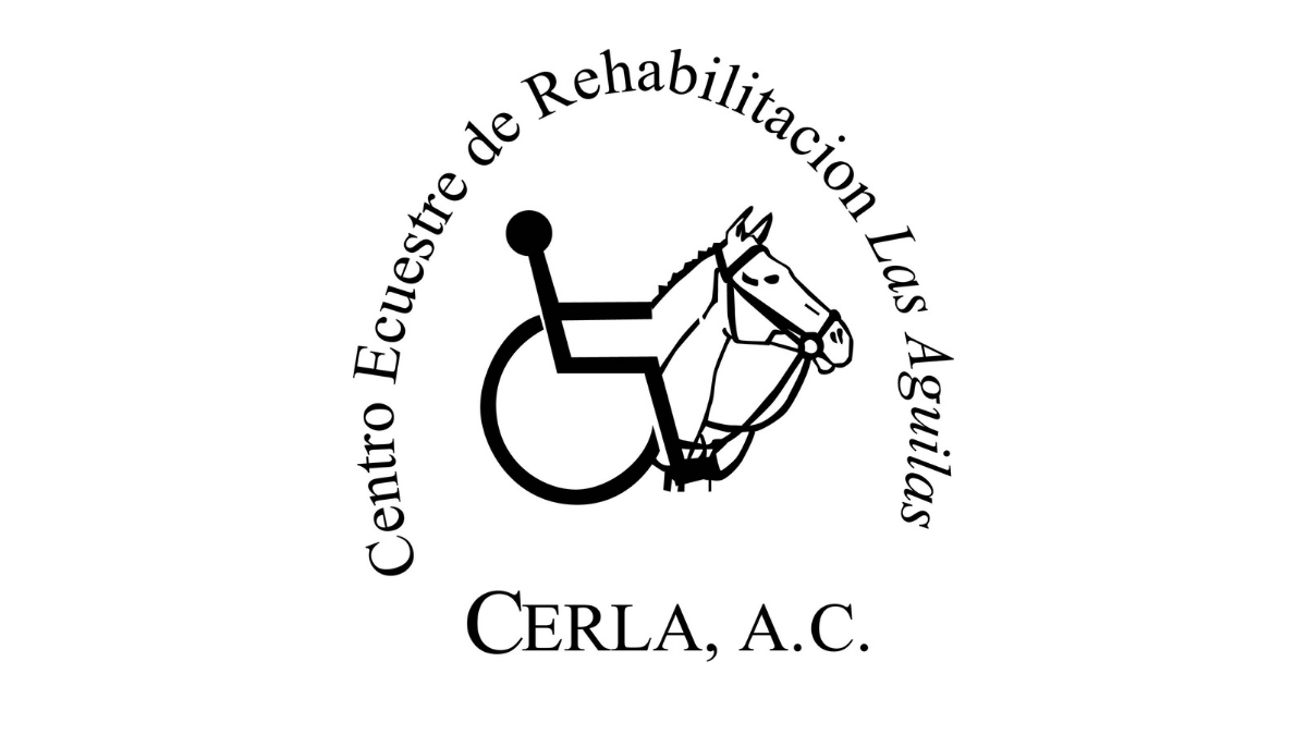 Imagen del logotipo de CERLA, Centro Ecuestre de Rehabilitación Las Aguilas, una representación en líneas de una persona en silla de ruedas montando a caballo. Texto en la imagen: Centro Ecuestre de Rehabilitación Las Águila, CERLA A.C.