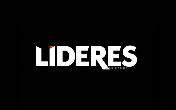 Logotipo de la revista Líderes Mexicanos, la palabra “Líderes” se encuentra en color blanco y letra de gran tamaño, la palabra “Mexicanos” en la parte derecha, debajo de la letras “es”, en color blanco y tipografía delgada.