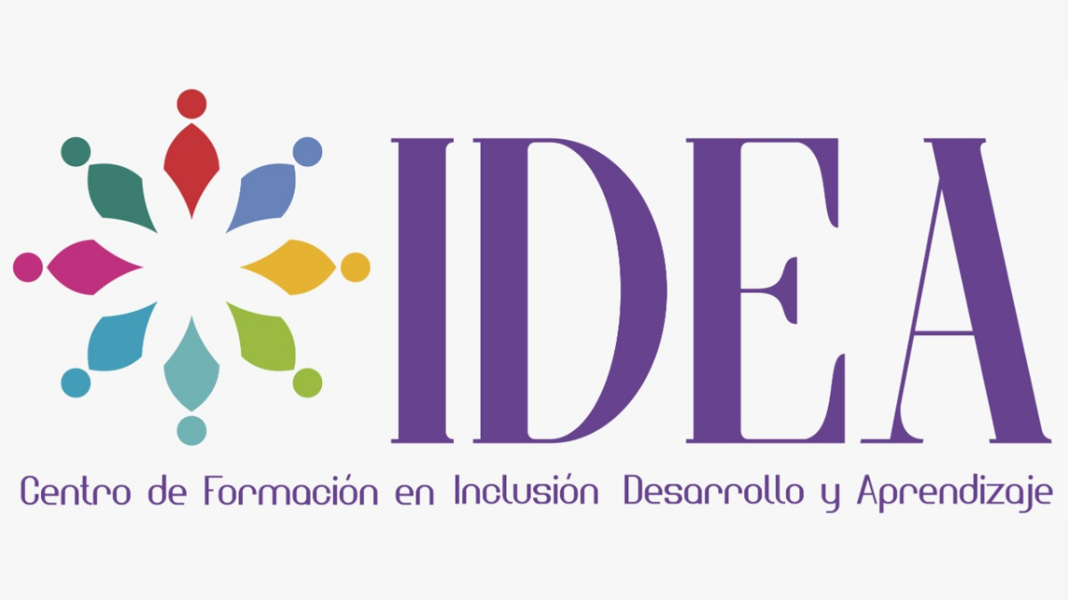 Logotipo de IDEA, texto en la imagen con letras en color morado “Idea, centro de formación e inclusión desarrollo y aprendizaje. Tiene un logotipo de una flor que cada pétalo es la representación gráfica de ocho personas.