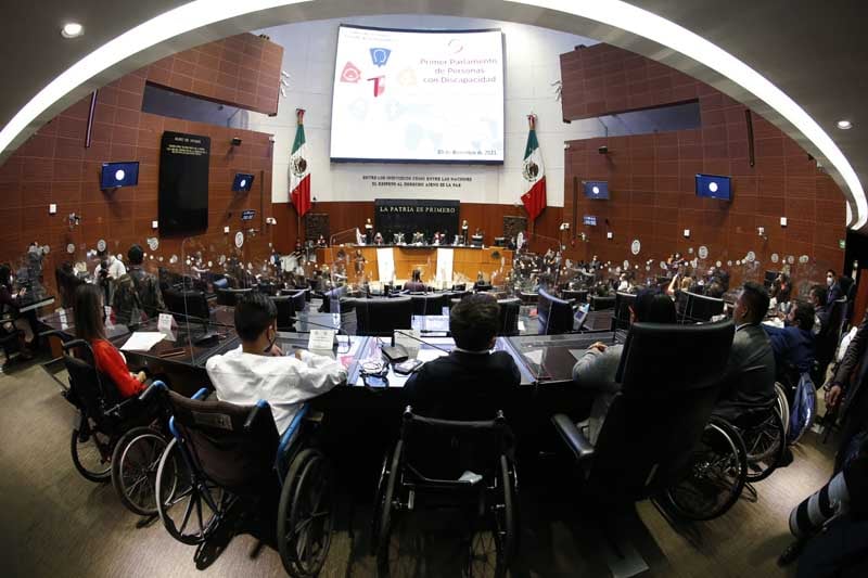 Parlamento de las Personas con Discapacidad en el Senado de la República.