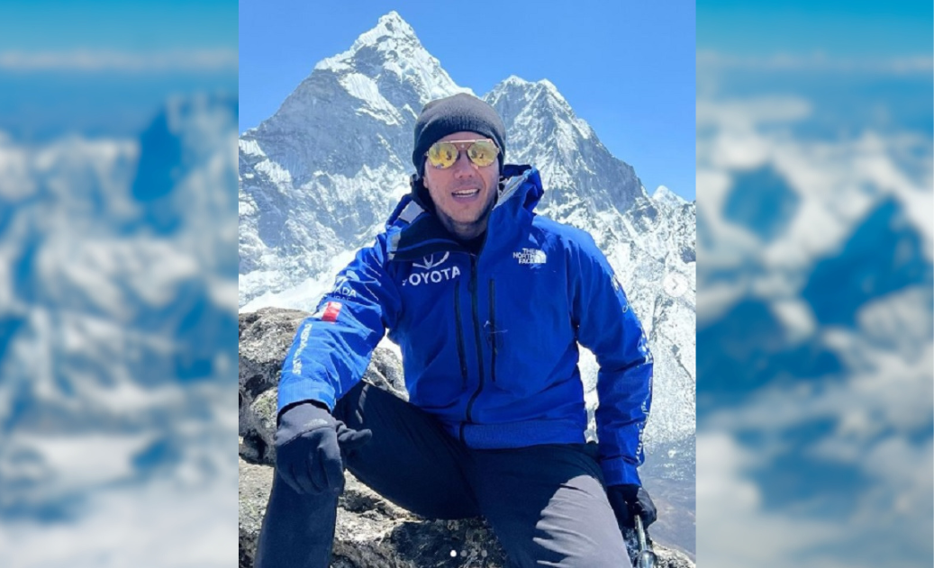 Rafa Jaime en la cima del Everest
