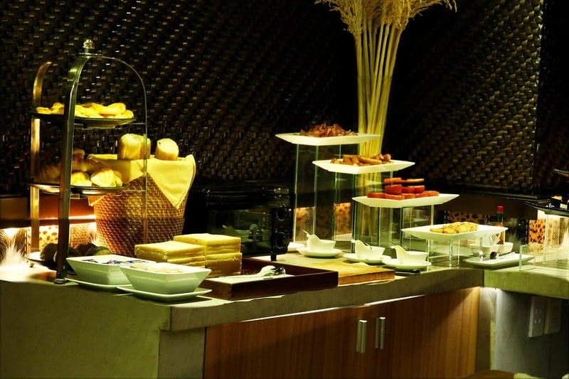Breakfast table
