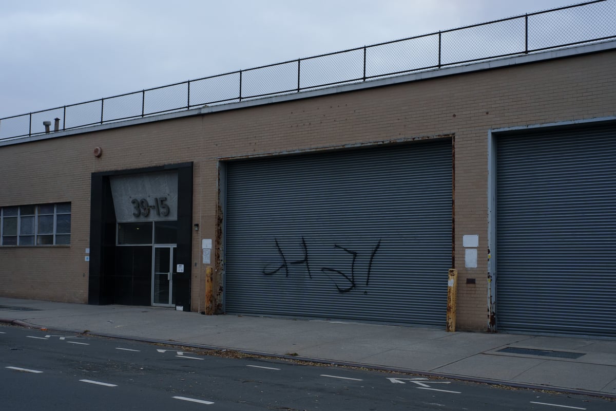 jackson heights—sunnyside 2025-12-07-66.png