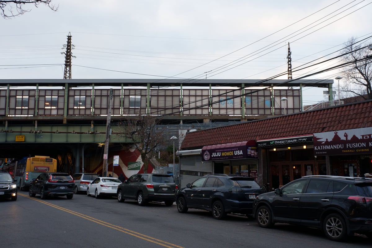 jackson heights—sunnyside 2025-12-07-45.png