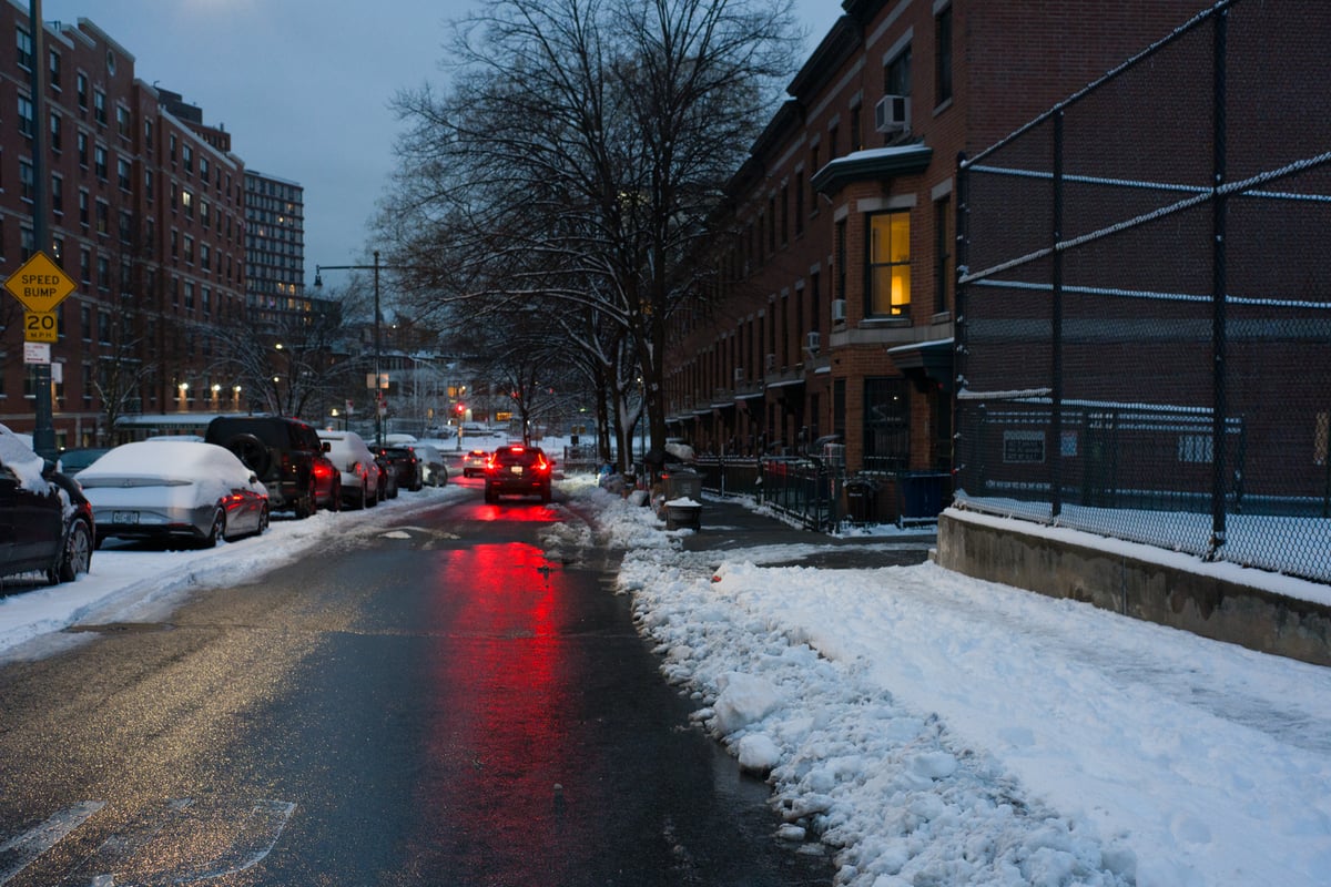 snow 2025-12-27-140.png