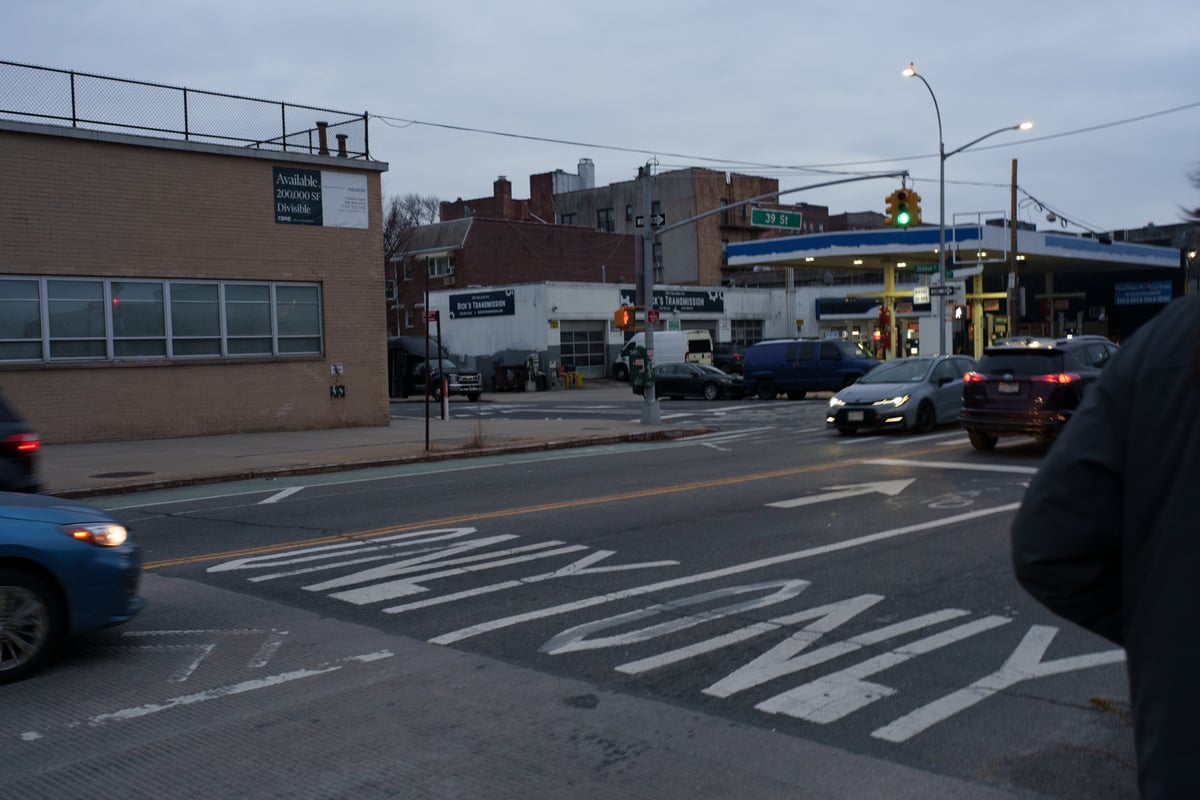 jackson heights—sunnyside 2025-12-07-71.png