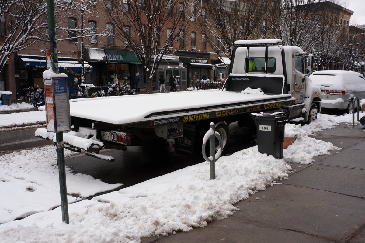 snow 2025-12-27-21.png