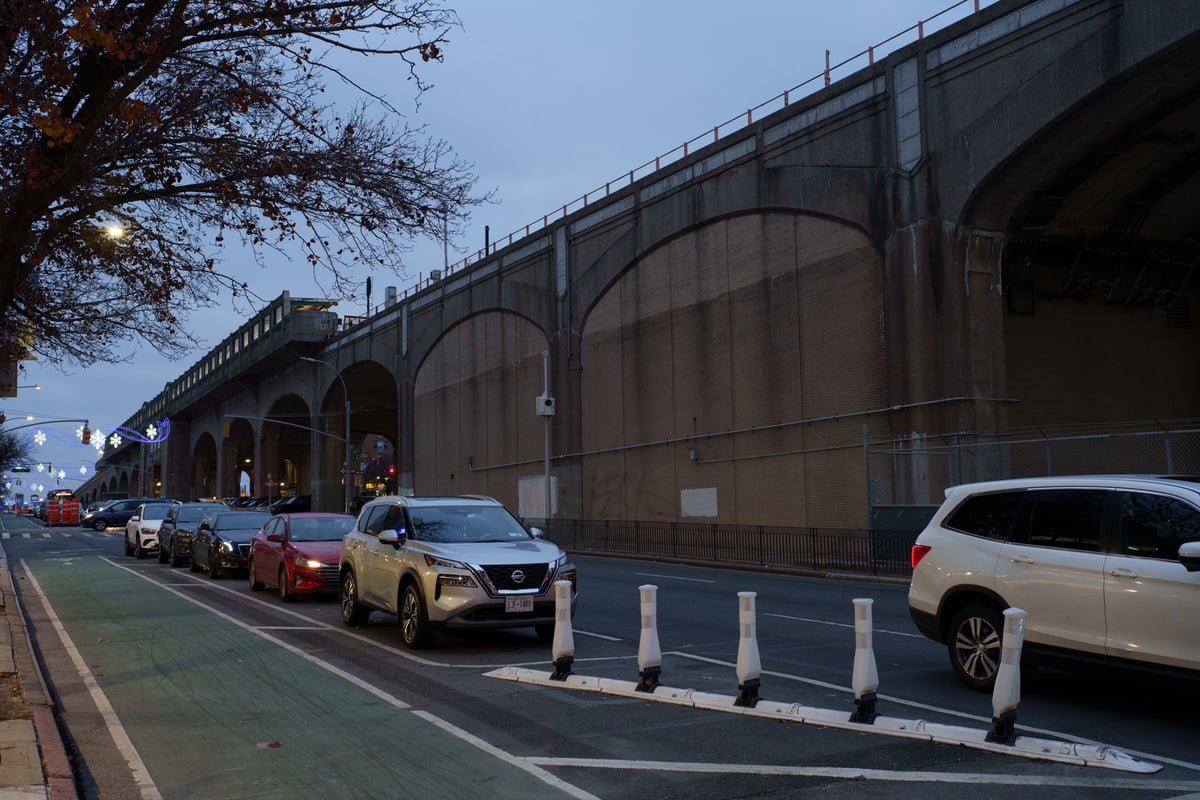 jackson heights—sunnyside 2025-12-07-78.png