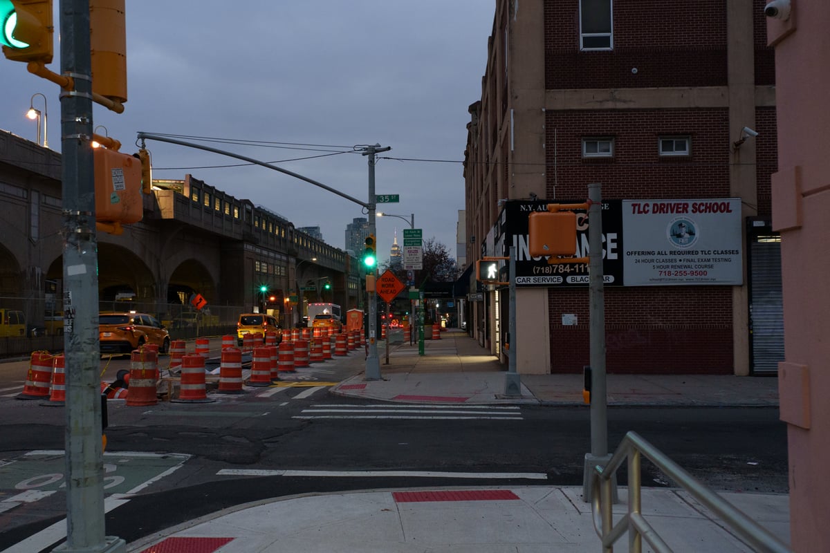 jackson heights—sunnyside 2025-12-07-81.png