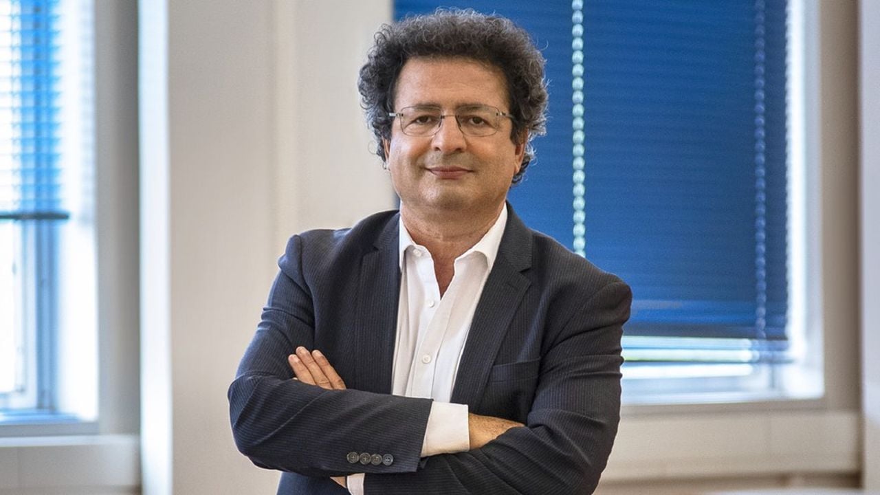 Immigration algérienne : le parcours inspirant d’El Mouhoub Mouhoud