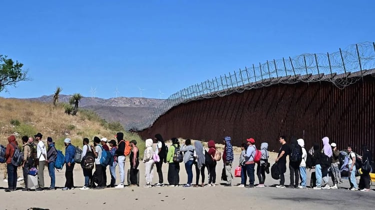 Découvrez le nouveau plan de l'UE sur l'expulsion des sans-papiers