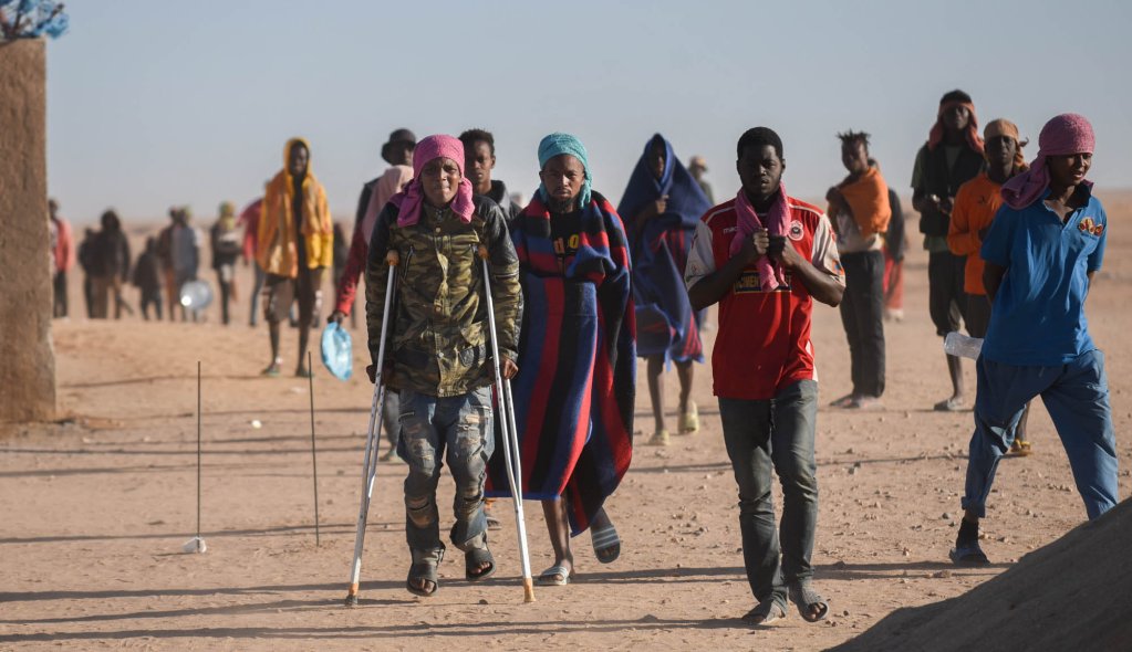 À Sète, des migrants algériens débarquent de manière surprenante