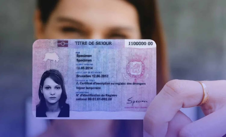 Titre de séjour en France : la justice tranche en faveur d’un Algérien